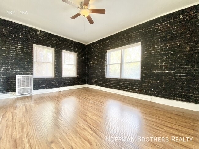 Photo - 800 N Las Palmas Ave Unit 107