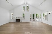 Photo - 82 Shearwater Pl
