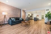 Photo - 932 S Hill St Unit 406