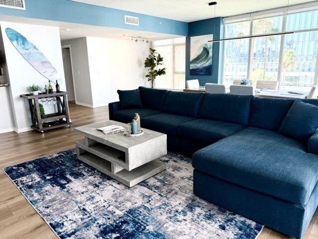 Building Photo - 400 W Ocean Blvd Unit 206