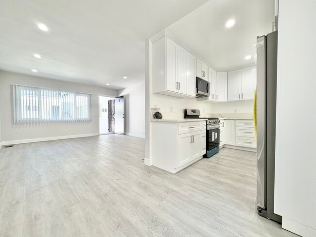 Photo - 1145 S Holt Ave Apartment Unit 1