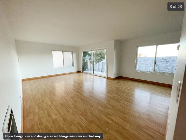 Photo - 4242 6th Ave