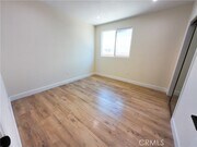 Photo - 614 W 84th St Townhome