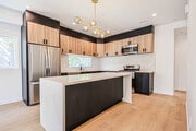 Photo - 13256 Kling St
