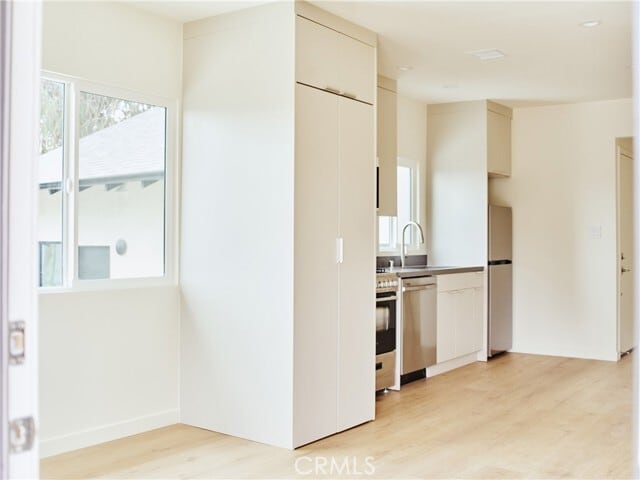 Photo - 3741 Locke Ave