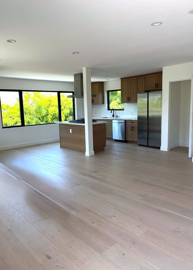 VE0528 (RSO) - VE0528 (RSO) Apartment Unit 530
