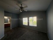 Photo - 4729 Ellington St