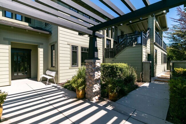 Photo - 1520 Mandalay Beach Rd Unit 1