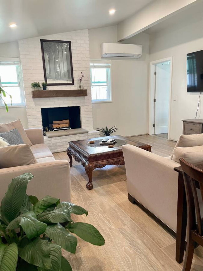 Photo - North Clairemont - Private Primary Suite & Outdoor Patio, Utilities Included Unit D