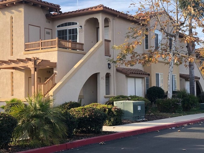 Building Photo - 610 Sunrise Dr