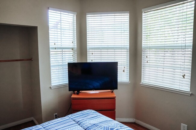 Photo - 326 Pasto Rico-