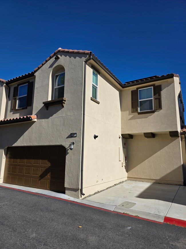 Photo - Murrieta 4 Bedroom Home with Solar in Gated Community!