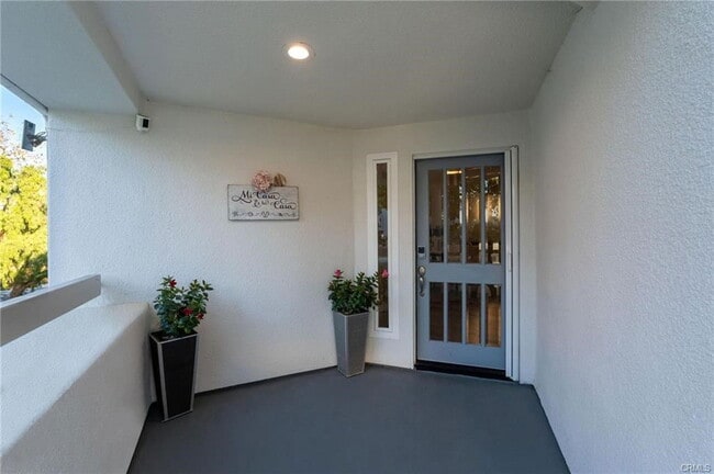 Photo - 2 Logo Vista