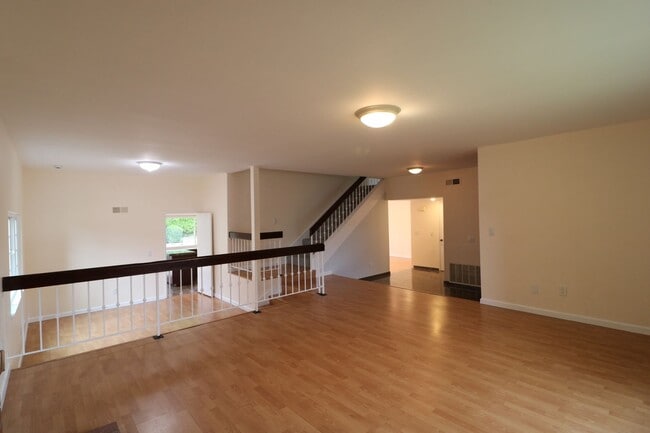 Photo - 2/Story, 4/Bedroom pool home in Chatsworth!!