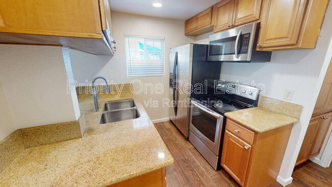 Photo - 3813 46th St Unit 1