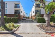 Photo - 921 N Mariposa Ave