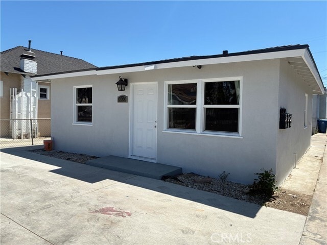 Building Photo - 1000 E 54