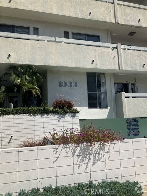 Building Photo - 1033 3rd St Unit 105 Rental