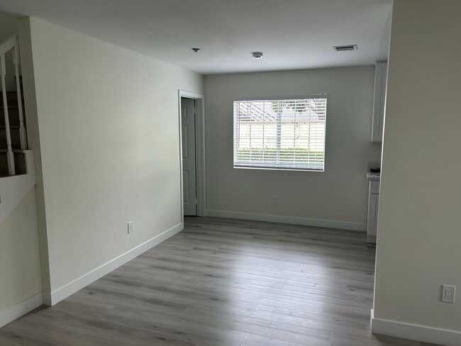 Photo - Delong Townhomes Unit 5386