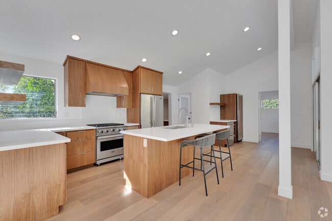 Viking Appliances - 6234 Paseo Canyon Dr Rental