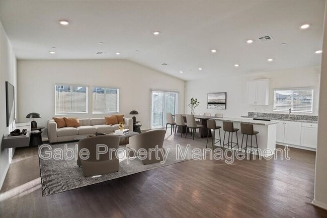 Photo - 4314 W Ave J 1