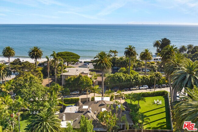 Photo - 1 Miramar Ave