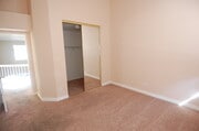 Photo - Light and Bright 2 bedroom 2.5 bath!!