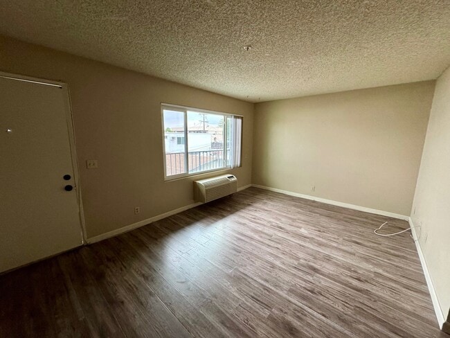 Photo - 3325 Andrita St Unit D