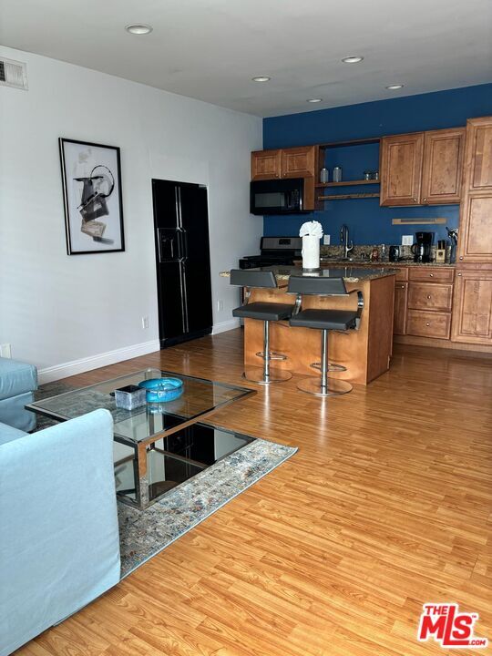 Photo - 11601 Moorpark St Condo