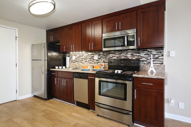 The Bixby - The Bixby Apartments