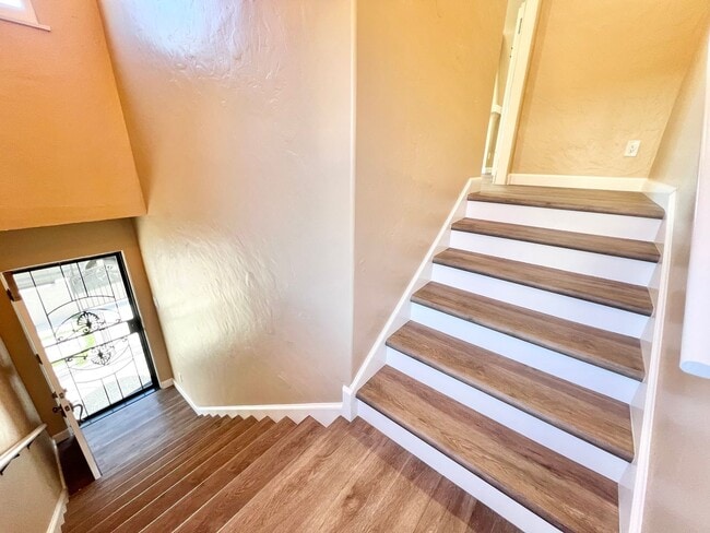 Photo - 235 Pomona Ave Unit 235 1/2 Pomona