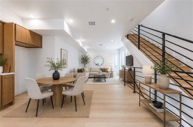Photo - 1063 S Corning St