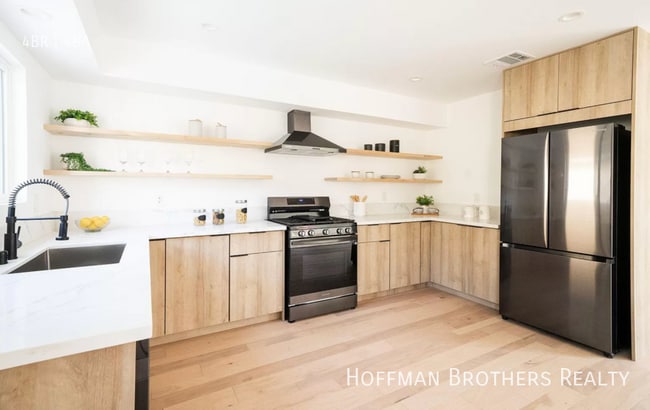 Photo - 2683 Roseview Ave Unit 1/2