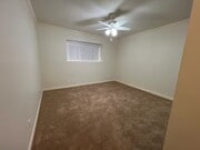 Photo - 625 E Cypress Ave Unit B