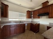 Photo - 418 W 223rd St Townhome