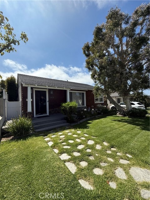 Photo - 1305 Wendy Way House