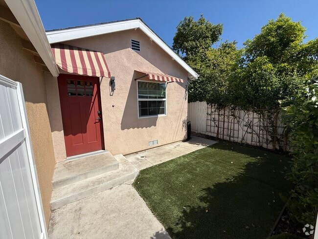 Building Photo - 7838 Sancola Ave Rental