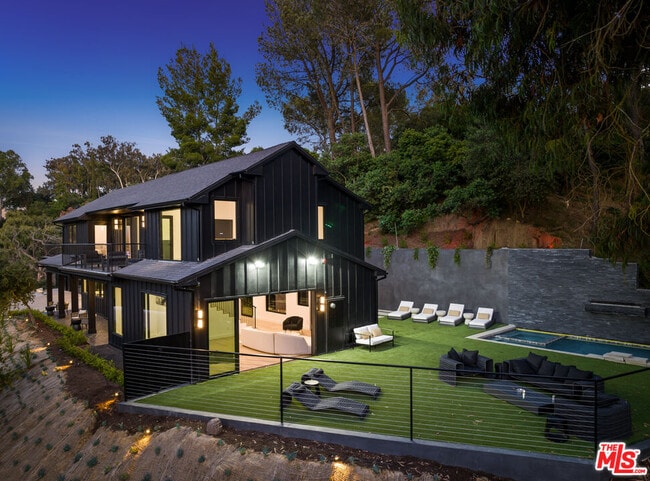 Photo - 3140 Coldwater Canyon Ave