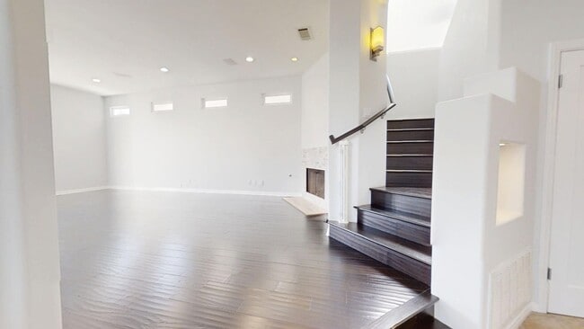 Photo - 3BD/3BA Beautiful Mediterranean Home