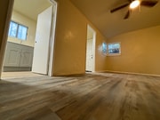 Photo - 1129 E 103rd St