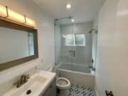 Photo - 2140 Beachwood Dr Apartment Unit 2