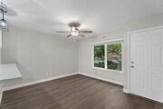Photo - Point Loma Bay Apartments