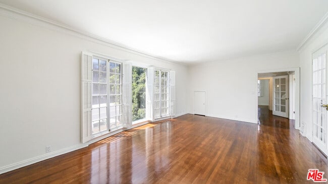 Photo - 1274 S Beverly Glen Blvd