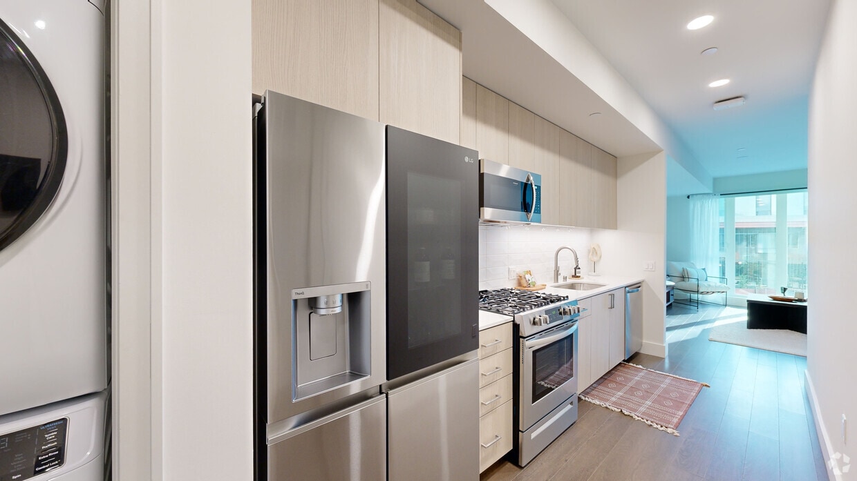 3D Tour - Residences at West Edge