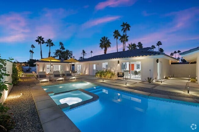 Building Photo - Casa del Sol- Modern Paradise w/ Pool and ... Rental