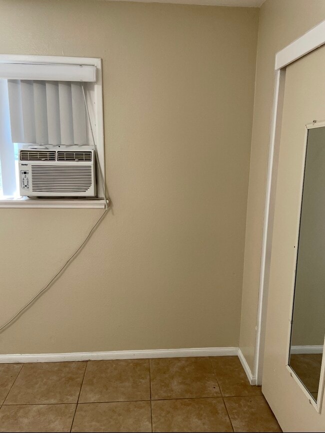 Room with A/C - 5924 Rostrata Ave Unit 1