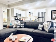 Photo - 1618 N Kenmore Ave Condo Unit 6
