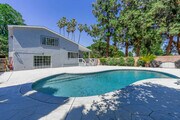 Photo - 20212 Valerio St