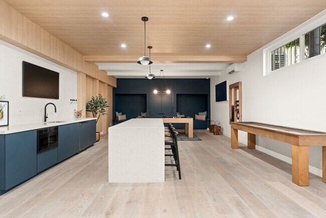 Photo - Casa De Marina Apartments