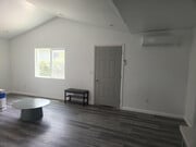 Photo - 1221 W 47th St Apartments Unit 2